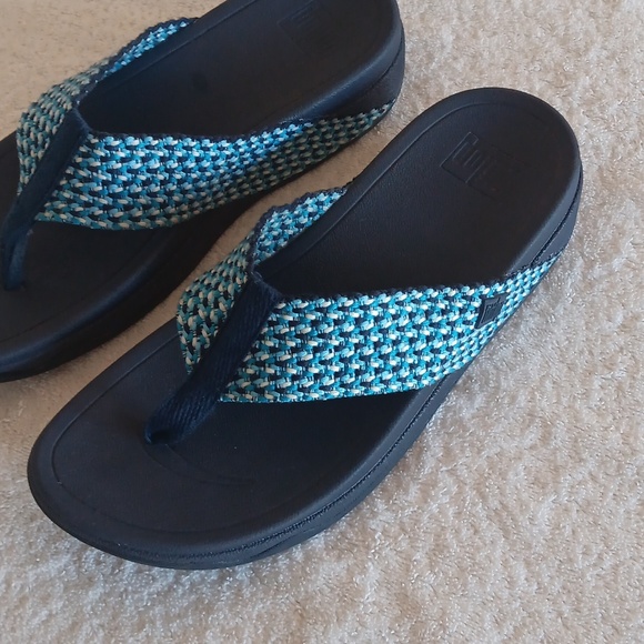 Fitflop Comfort Thong Sandals - Picture 3 of 15